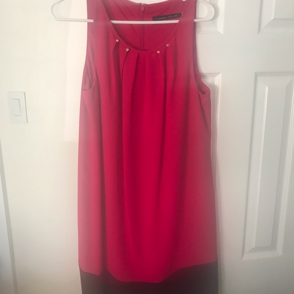 Dress - Picture 1 of 2